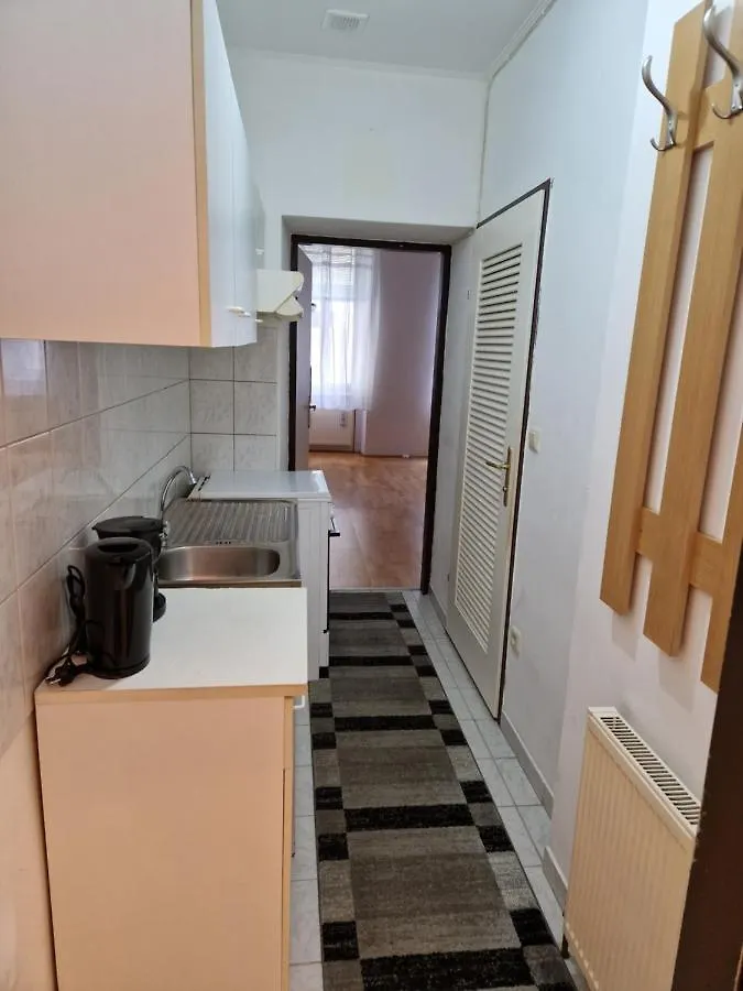 Central City Apartment Bécs